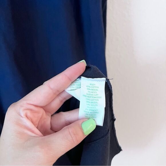 Lilly Pulitzer Women's Jupiter Sweater Dress Navy Blue Style 23807 Size M Pocket - Picture 6 of 8